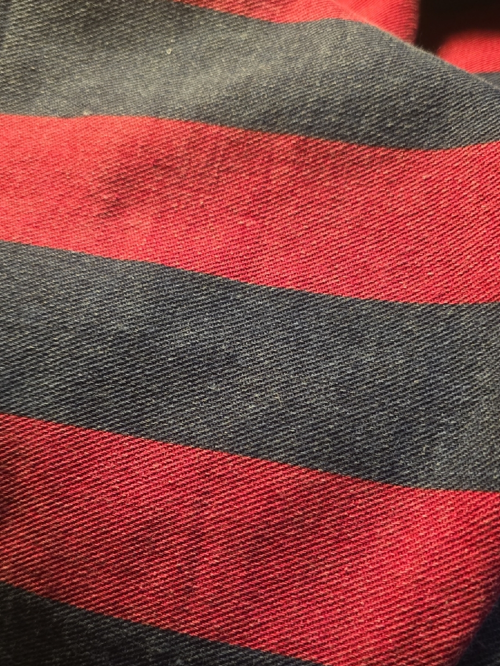 Vtg 90's Structure Active Wear Men's XL Red/Blue Crest Crewneck Sweatshirt Rugby - Picture 9 of 9